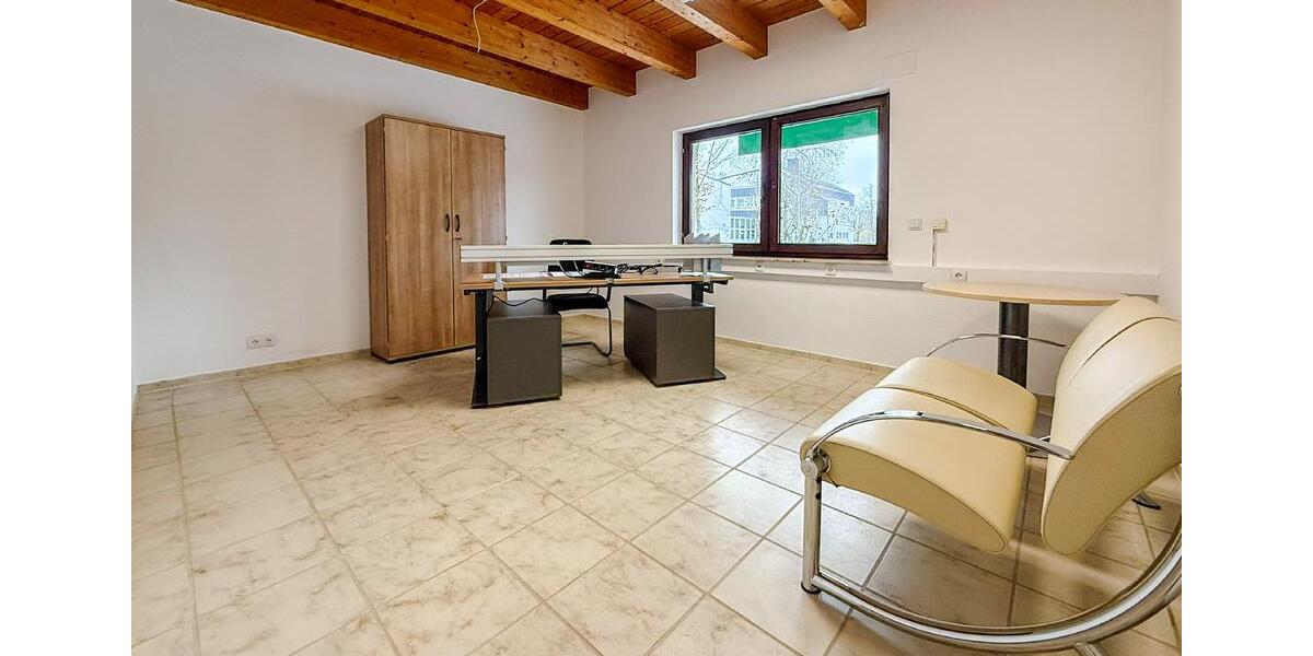 Gewerbeobjekt Straßenhaus - 528&euro; | Angebot:25371445