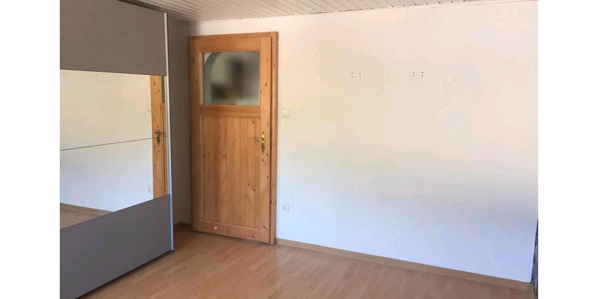 Etagenwohnung Selters (Westerwald) - 3 Zimmer, 65 m&sup2;, 520&euro; | Angebot:25417856