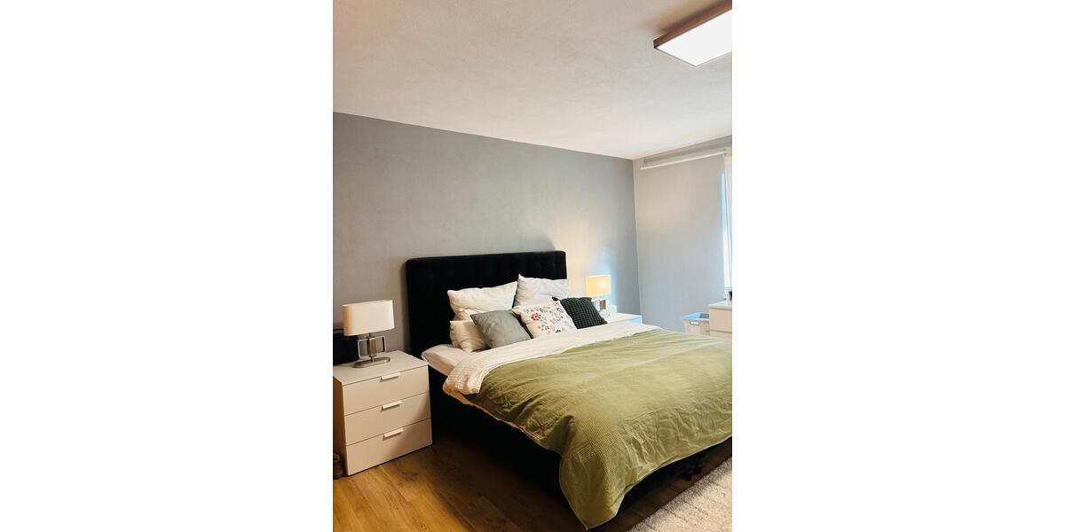 Dachgeschoßwohnung Bad Neuenahr-Ahrweiler Ahrweiler - 4 Zimmer, 152 m&sup2;, 1.050&euro; | Angebot:24730267