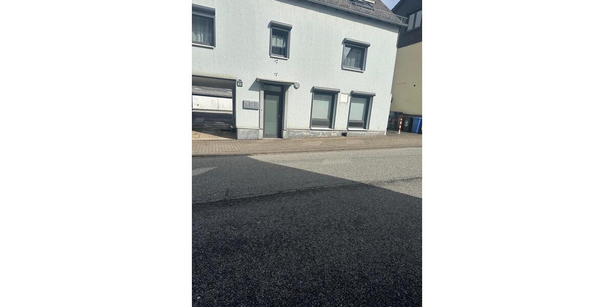 Erdgeschoßwohnung Dierdorf - 2 Zimmer, 70 m&sup2;, 580&euro; | Angebot:25976011