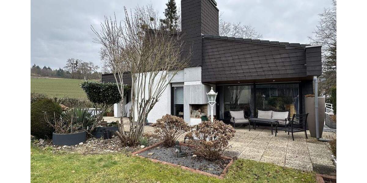 Einfamilienhaus Neuwied / Oberbieber Oberbieber - 6 Zimmer, 218 m&sup2;, 1.850&euro; | Angebot:25770011