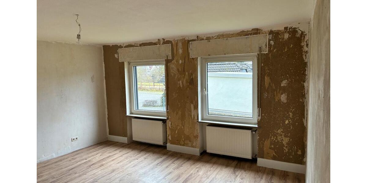 Etagenwohnung Urmitz - 2 Zimmer, 67 m&sup2;, 530&euro; | Angebot:25823379
