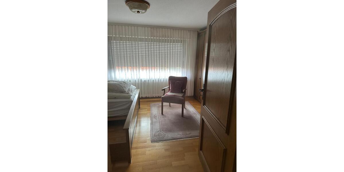 Einfamilienhaus Vettelschoß - 10 Zimmer, 240 m&sup2;, 378.880&euro; | Angebot:25279078