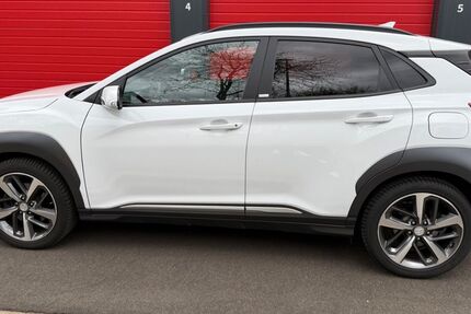 Hyundai KONA 99.500 km 15.800 &euro; Neustadt 53577