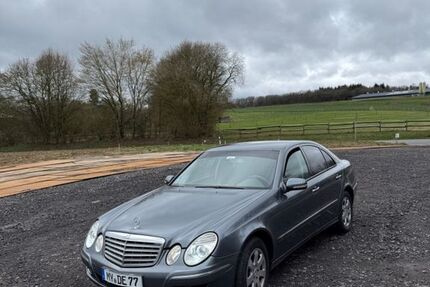 Mercedes-Benz E 220 413.000 km 3.000 &euro; Monreal 56729