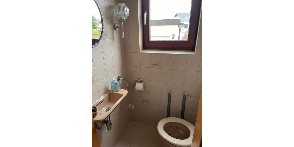 Doppelhaushälfte Montabaur - 6.5 Zimmer, 146 m&sup2;, 1.300&euro; | Angebot:25843109