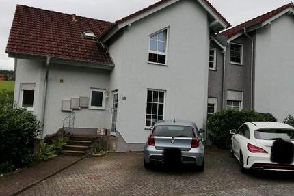 Wohnung Breitscheid - 3 Zimmer, 72 m&sup2;, 620&euro; | Angebot:25860012