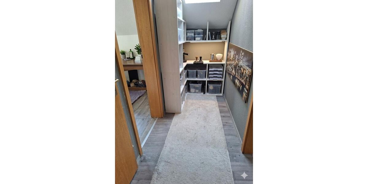 Dachgeschoßwohnung Vallendar - 3 Zimmer, 90 m&sup2;, 400&euro; | Angebot:26702389