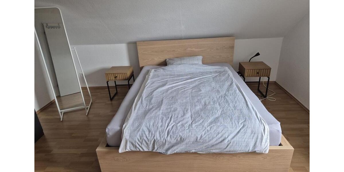 Dachgeschoßwohnung Urmitz - 2 Zimmer, 60 m&sup2;, 475&euro; | Angebot:25935772