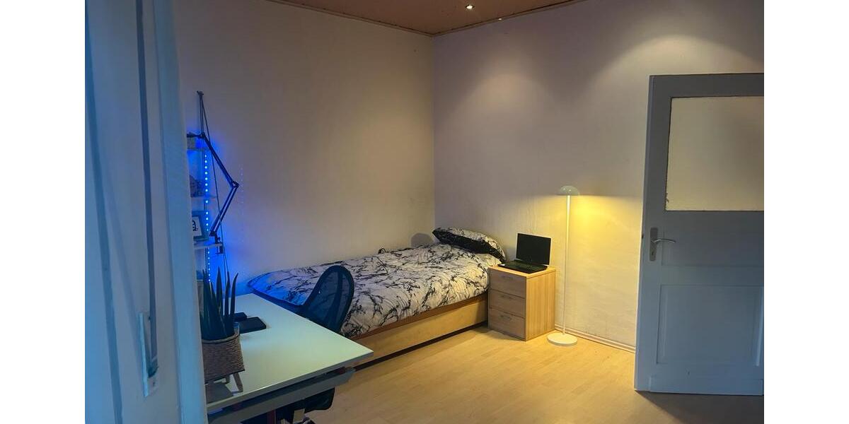 Mehrfamilienhaus, Wohnhaus Koblenz Bubenheim - 9 Zimmer, 175 m&sup2;, 329.000&euro; | Angebot:24336928