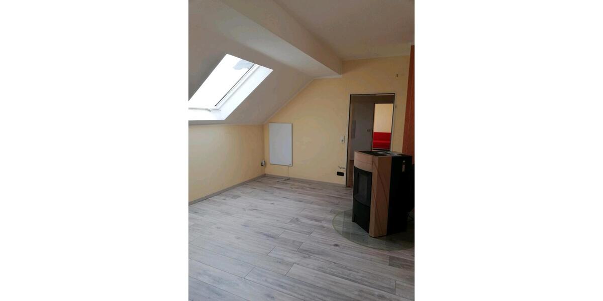 Dachgeschoßwohnung Boppard - 3 Zimmer, 65 m&sup2;, 625&euro; | Angebot:25286719