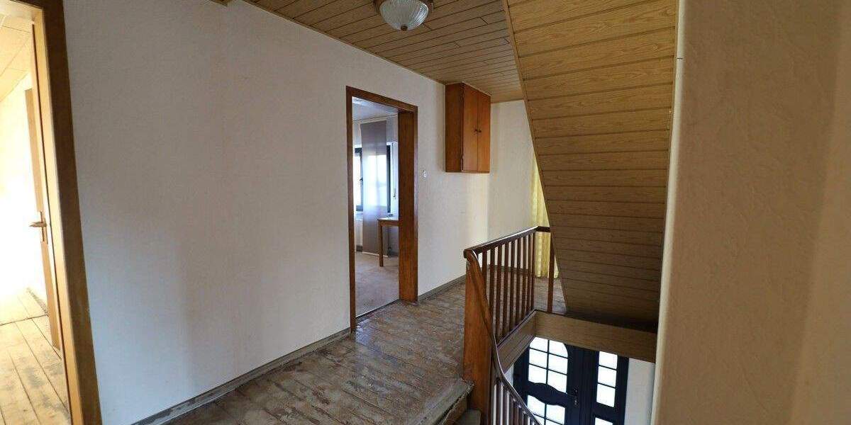 Einfamilienhaus Vettelschoß - 6 Zimmer, 169 m&sup2;, 295.000&euro; | Angebot:25672107