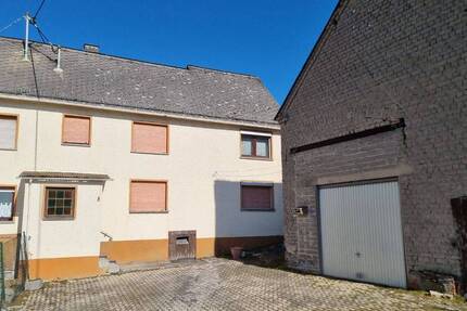 Haus Lykershausen - 4 Zimmer, 108 m&sup2;, 75.000&euro; | Angebot:25735371