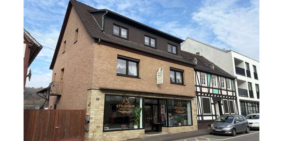 Einfamilienhaus Waldbreitbach Glockscheid - 9 Zimmer, 325 m&sup2;, 419.000&euro; | Angebot:26684445