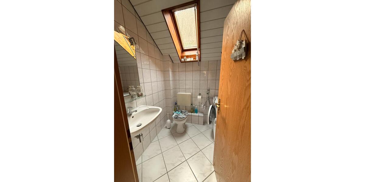 Dachgeschoßwohnung Dieblich - 3 Zimmer, 85 m&sup2;, 800&euro; | Angebot:25425751
