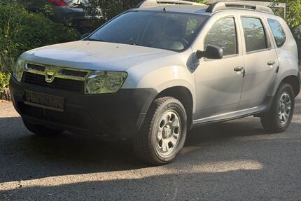 Dacia Duster 68.000 km 6.290 &euro; Bad Breisig 53498