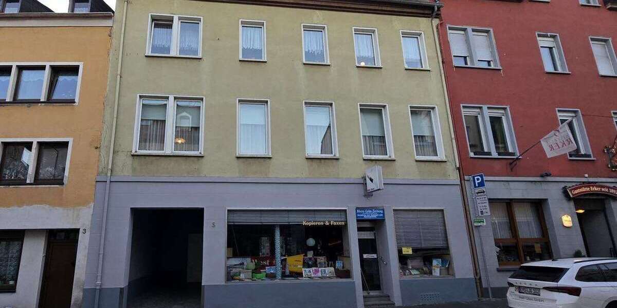 Einfamilienhaus Lahnstein - 9 Zimmer, 216 m&sup2;, 289.000&euro; | Angebot:22283637