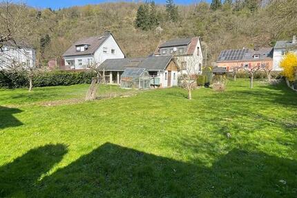 Haus Fachbach - 4 Zimmer, 90 m&sup2;, 269.000&euro; | Angebot:25933338