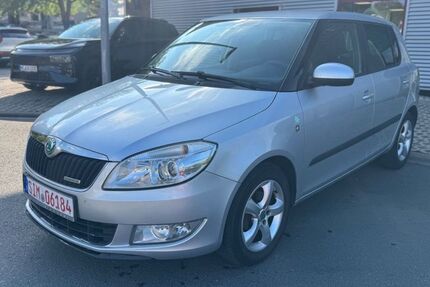 Skoda Fabia 245.000 km 1.295 &euro; Boppard 56154