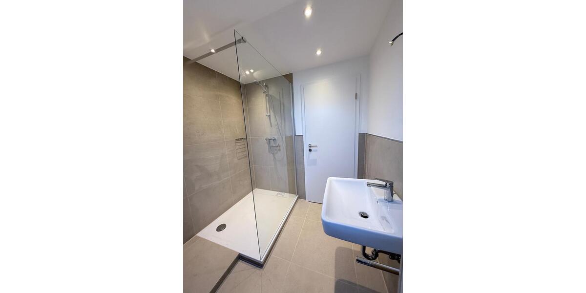 Dachgeschoßwohnung Kleinmaischeid - 4 Zimmer, 121 m&sup2;, 1.090&euro; | Angebot:25256838