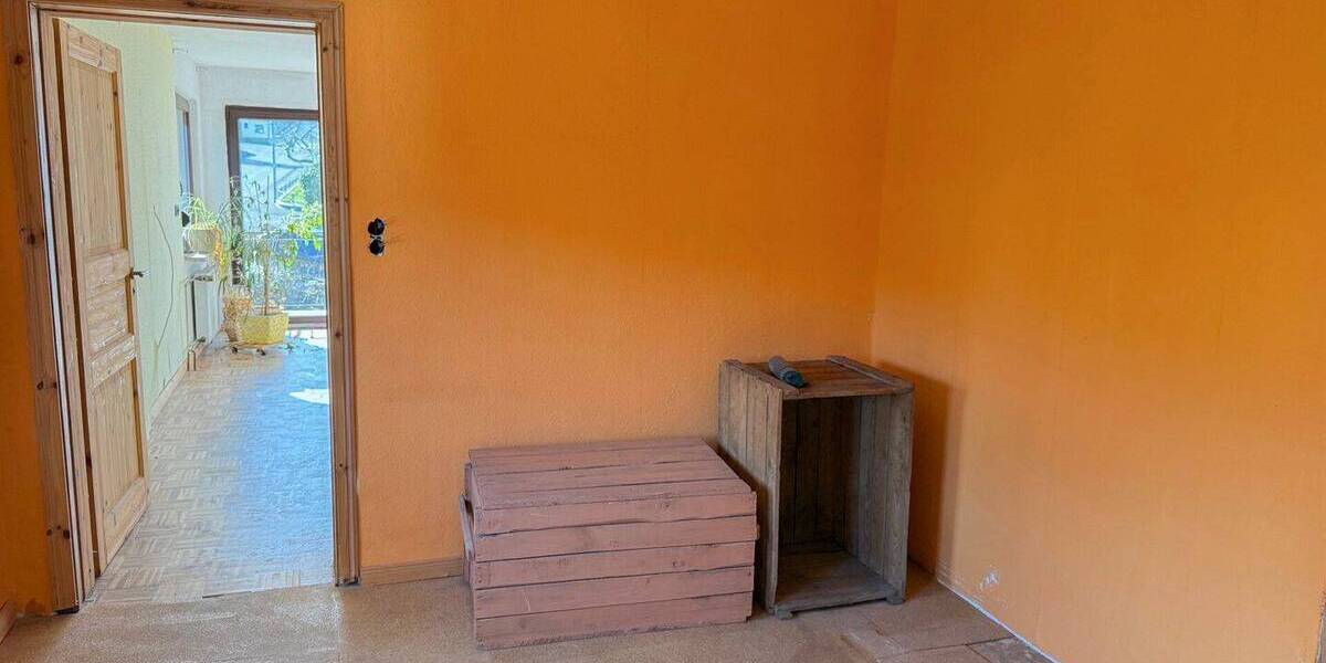 Mehrfamilienhaus, Wohnhaus Neustadt (Wied) Borscheid - 8 Zimmer, 200 m&sup2;, 295.000&euro; | Angebot:25970109