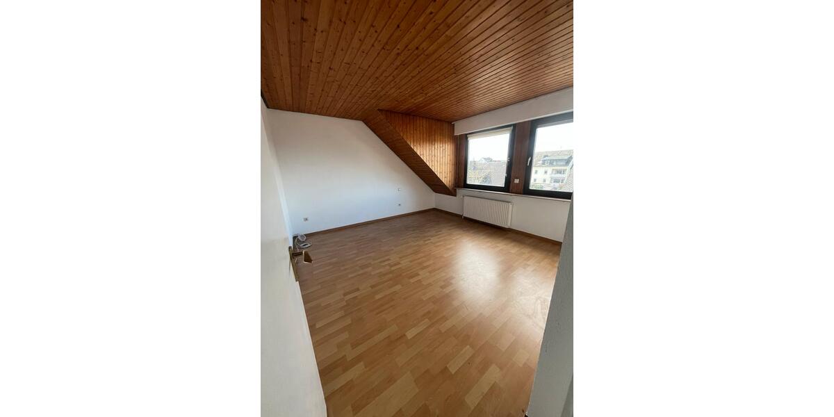 Etagenwohnung Urmitz - 3 Zimmer, 110 m&sup2;, 1.188&euro; | Angebot:25649016