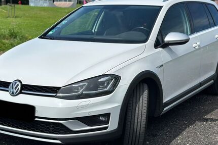VW Golf 137.000 km 19.700 &euro; Neustadt Wied 53577