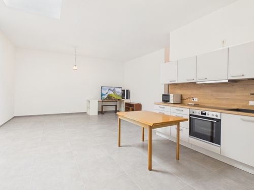 Etagenwohnung Halsenbach - 4 Zimmer, 106 m&sup2;, 1.200&euro; | Angebot:24810655