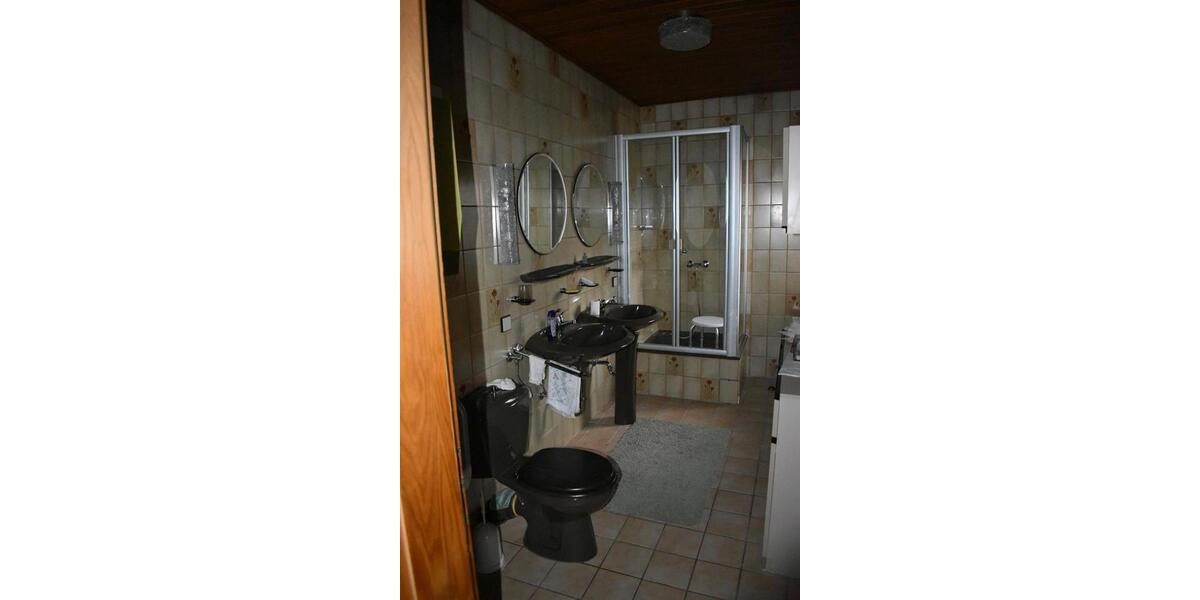 Einfamilienhaus Düngenheim - 5 Zimmer, 182 m&sup2;, 179.000&euro; | Angebot:25590905