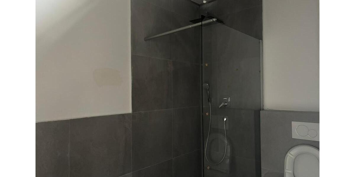 Etagenwohnung Mogendorf - 2 Zimmer, 74 m&sup2;, 880&euro; | Angebot:25417885