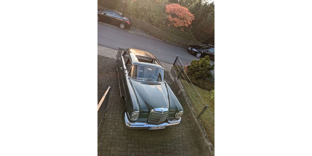 Mercedes-Benz 220 38.000 km 13.500 &euro; Koblenz 56068