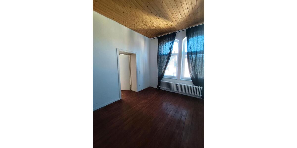 Etagenwohnung Linz am Rhein - 3 Zimmer, 90 m&sup2;, 900&euro; | Angebot:25614242