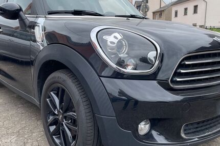 Mini Cooper D 145.429 km 8.990 &euro; Kruft 56642