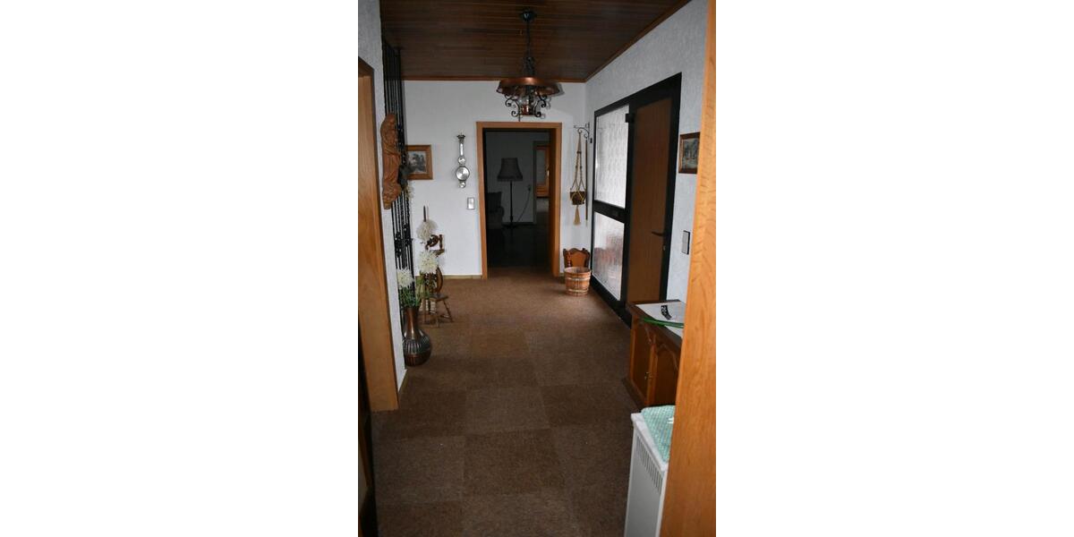 Einfamilienhaus Düngenheim - 5 Zimmer, 182 m&sup2;, 179.000&euro; | Angebot:25590905