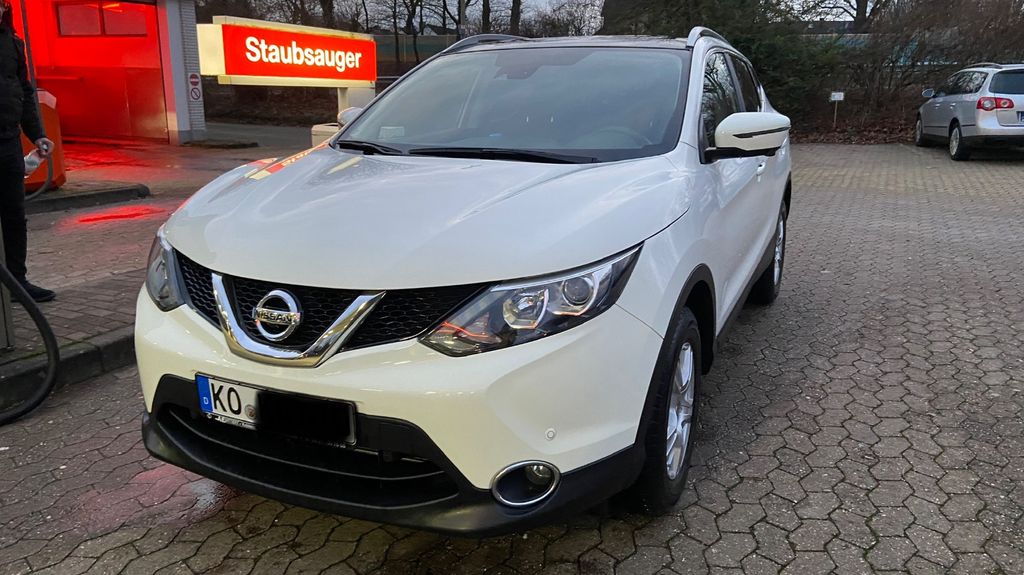 Nissan Qashqai 156.000 km 11.499 &euro; Koblenz 56075