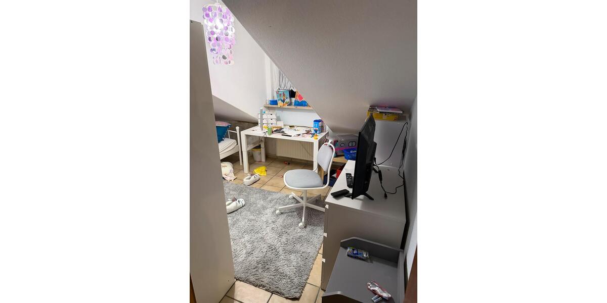 Dachgeschoßwohnung Bad Hönningen - 3 Zimmer, 63 m&sup2;, 600&euro; | Angebot:25875236