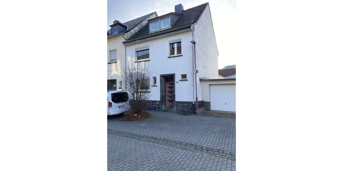 Einfamilienhaus Mayen - 8 Zimmer, 153 m&sup2;, 229.000&euro; | Angebot:23806386