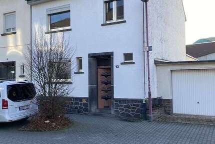 Haus Mayen - 8 Zimmer, 153 m&sup2;, 229.000&euro; | Angebot:23806386