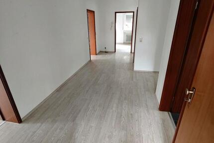 Wohnung Neuwied Block - 3 Zimmer, 98 m&sup2;, 1.450&euro; | Angebot:26040607