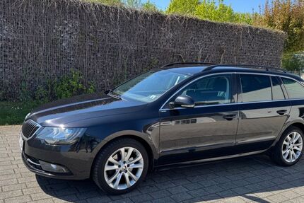 Skoda Superb 160.363 km 9.500 &euro; Ochtendung 56299