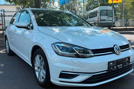 VW Golf 71.247 km 14.890 &euro; Niederelbert 56412
