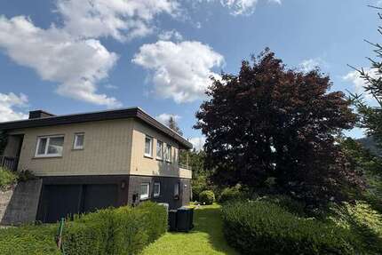 Haus Bad Ems - 6 Zimmer, 240 m&sup2;, 499.000&euro; | Angebot:22110522