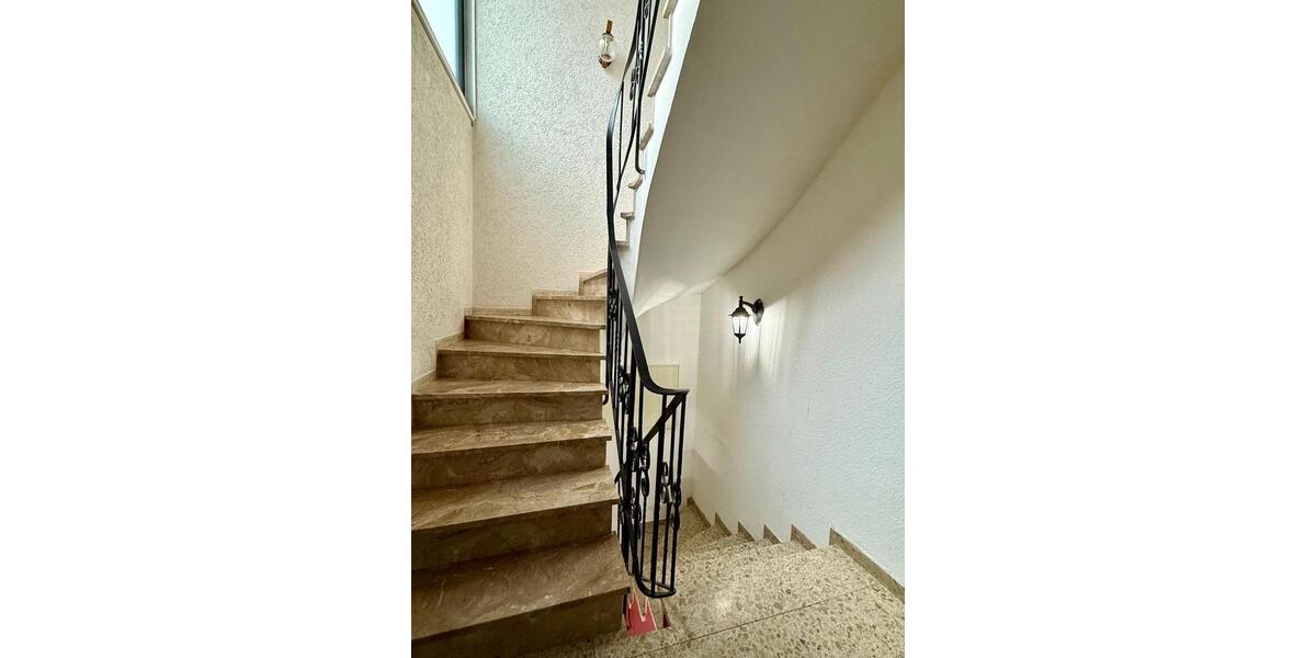 Erdgeschoßwohnung Andernach - 5 Zimmer, 130 m&sup2;, 260.000&euro; | Angebot:24782014