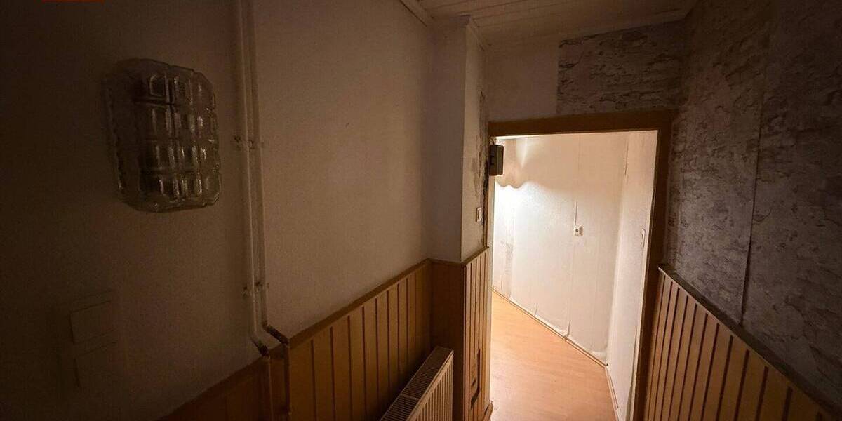 Reihenmittelhaus Erpel - 4 Zimmer, 90 m&sup2;, 79.000&euro; | Angebot:25984349