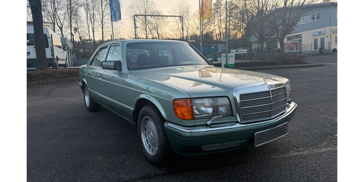 Mercedes-Benz 300 92.103 km 29.990 &euro; Niederelbert 56412
