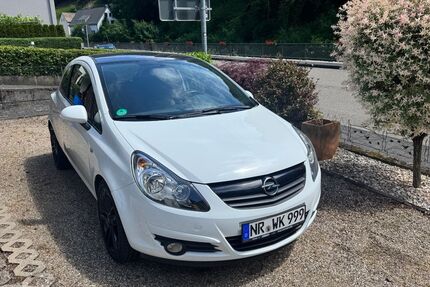 Opel Corsa 79.500 km 3.333 &euro; Isenburg 56271