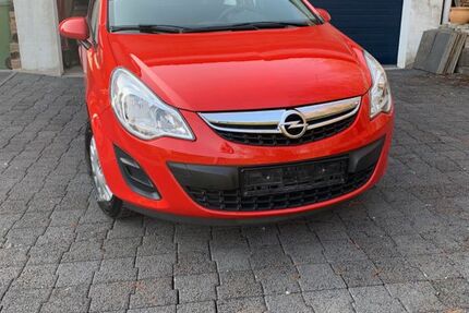 Opel Corsa 88.000 km 3.999 &euro; Montabaur 56410