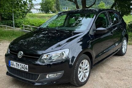 VW Polo 147.975 km 6.499 &euro; Sinzig 53489