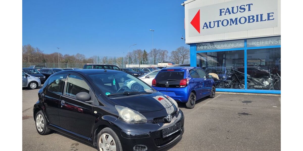 Toyota Aygo (X) 104.849 km 2.990 &euro; Vettelschoss 53560