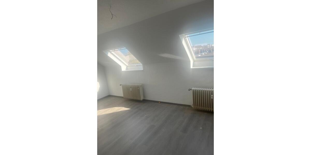 Dachgeschoßwohnung Neuwied - 2 Zimmer, 50 m&sup2;, 550&euro; | Angebot:25859992